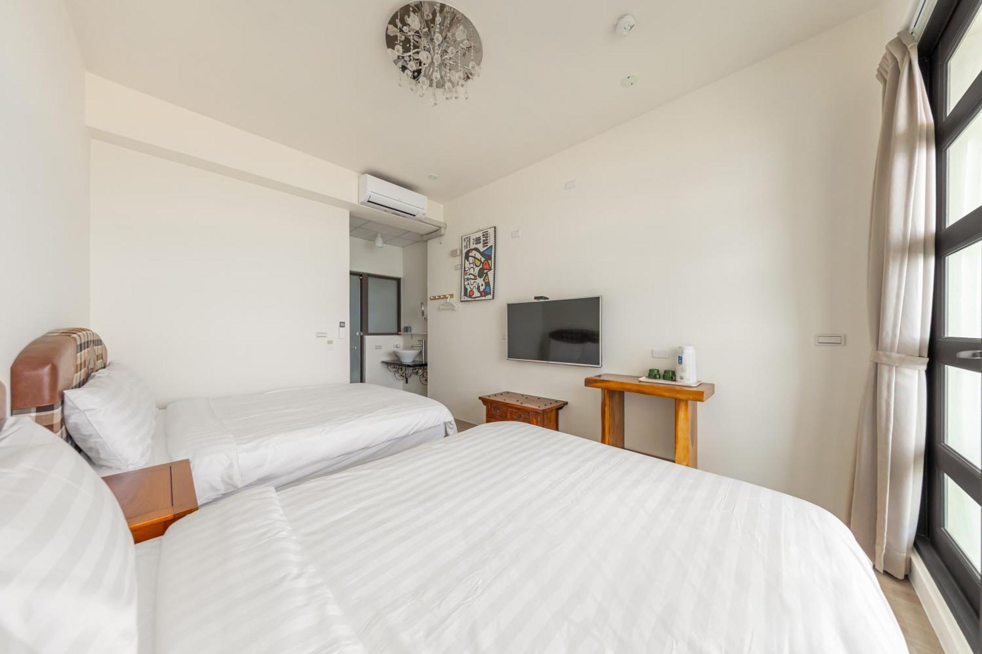Unique Sea View B&B Hualien Extérieur photo